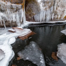 Lake Superior Ice Cove